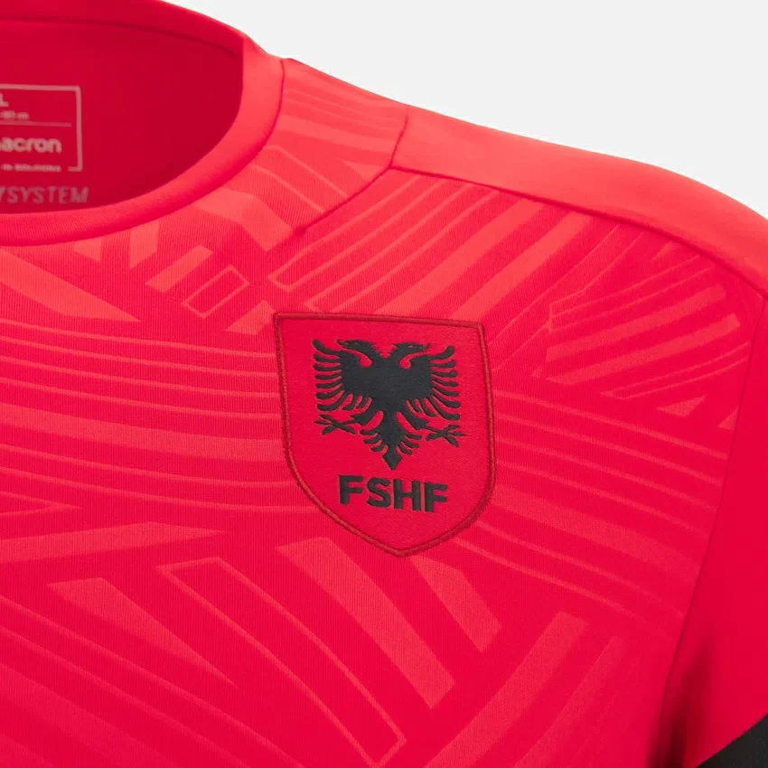 Albanië Nationaal Team FSHF 2026/27 Rood Trainingsoverhemd voor volwassenen Albanië Nationaal Team FSHF 2026/27 Rood Trainingsoverhemd voor volwassenen
