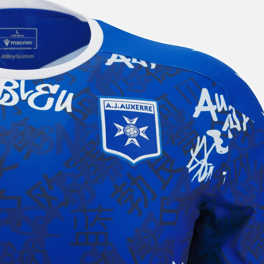 Auxerre 2025/26 Warm-upoverhemd voor volwassenen Auxerre 2025/26 Warm-upoverhemd voor volwassenen