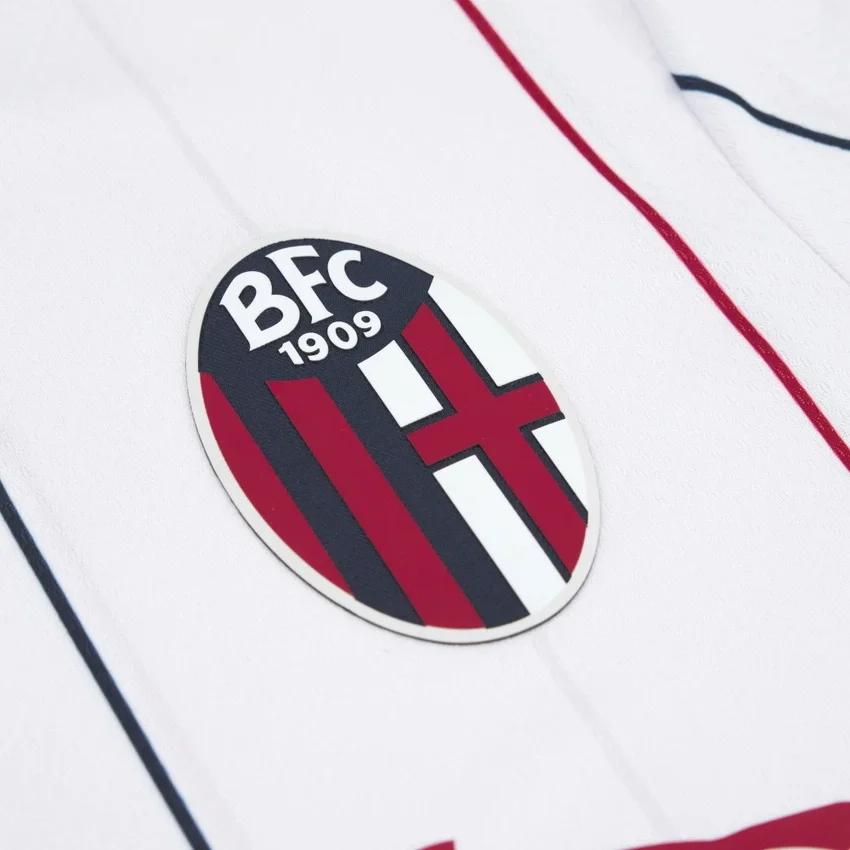 Bologna FC 1909 2025/26 Junior uitwedstrijdsportshirt Bologna FC 1909 2025/26 Junior uitwedstrijdsportshirt