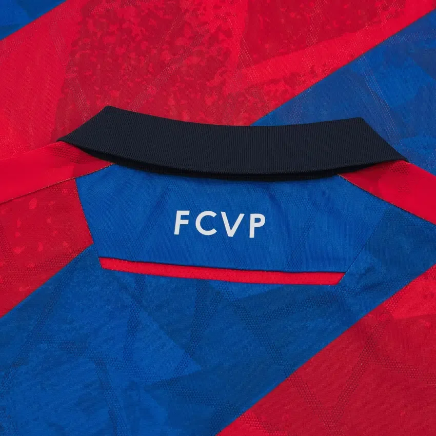FC Viktoria Plzen 2025/26 Thuissportshirt voor volwassenen FC Viktoria Plzen 2025/26 Thuissportshirt voor volwassenen