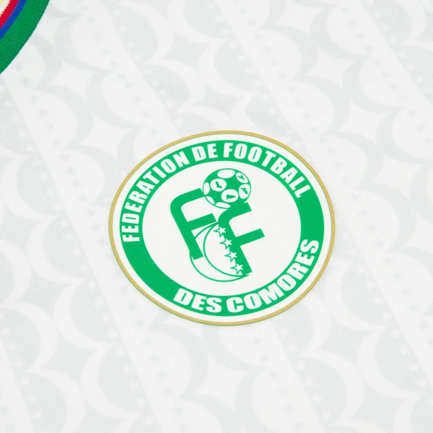 Federazione Calcistica Isole Comore 2025/26 Uitwedstrijdsportshirt voor volwassenen Federazione Calcistica Isole Comore 2025/26 Uitwedstrijdsportshirt voor volwassenen