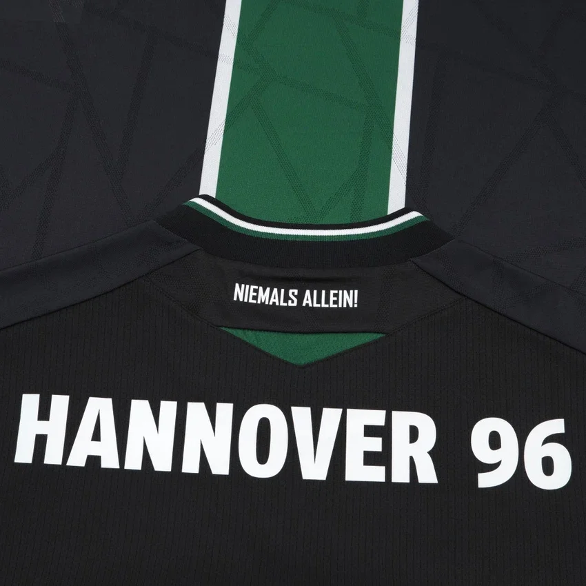 Hannover 96 2025/26 Uitwedstrijdsportshirt voor volwassenen Hannover 96 2025/26 Uitwedstrijdsportshirt voor volwassenen