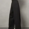 Lilli Milo Lange broek met wijde pijpen Lilli Milo Lange broek met wijde pijpen
