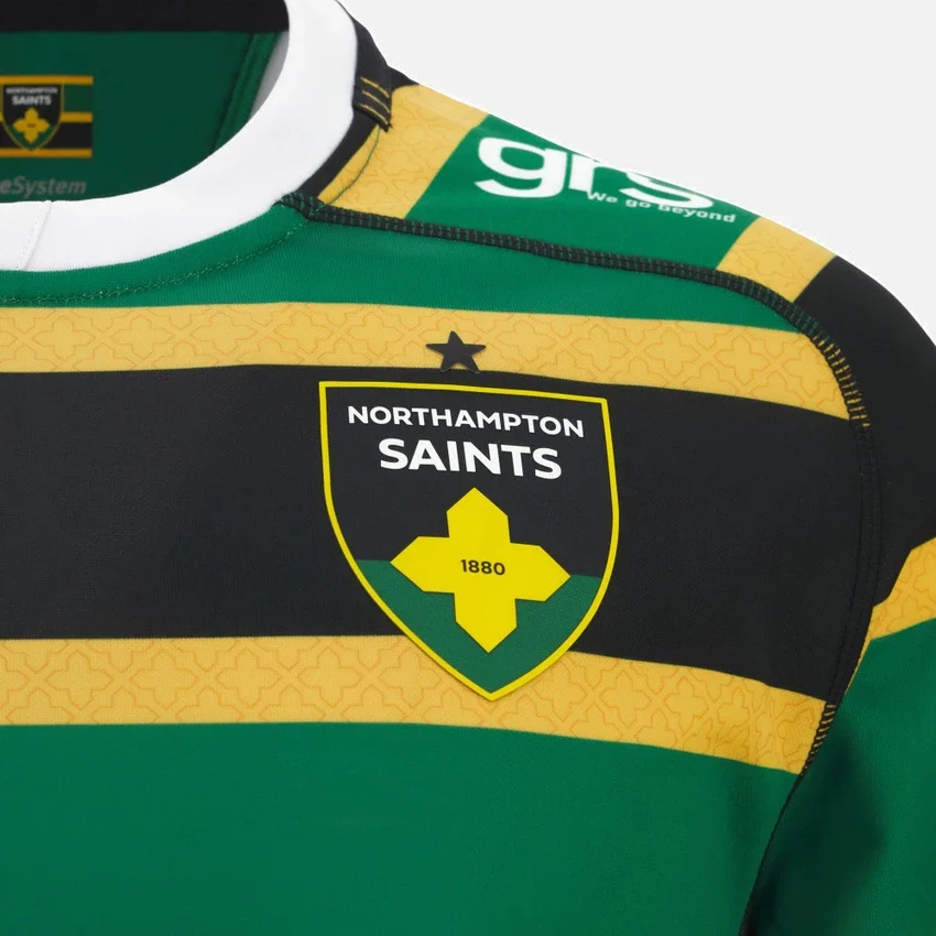 Northampton Saints 2025/26 thuisreplica-overhemd voor volwassenen Northampton Saints 2025/26 thuisreplica-overhemd voor volwassenen
