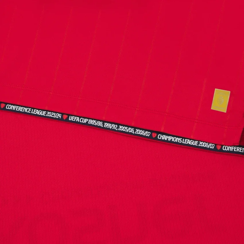 Osasuna 2025/26 Thuiswedstrijdsportshirt voor volwassenen Osasuna 2025/26 Thuiswedstrijdsportshirt voor volwassenen