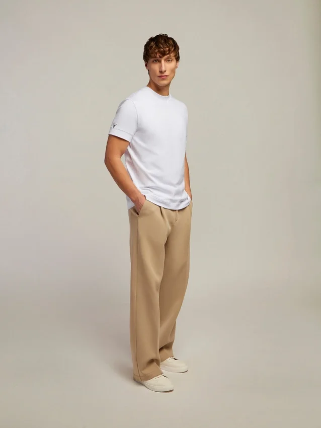 Tecy broek met losse pasvorm Tecy broek met losse pasvorm