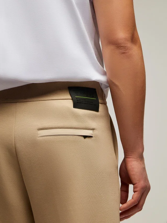 Tecy broek met losse pasvorm Tecy broek met losse pasvorm