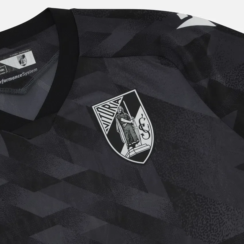 Vitoria SC 2025/26 Uitwedstrijdsportshirt voor volwassenen Vitoria SC 2025/26 Uitwedstrijdsportshirt voor volwassenen